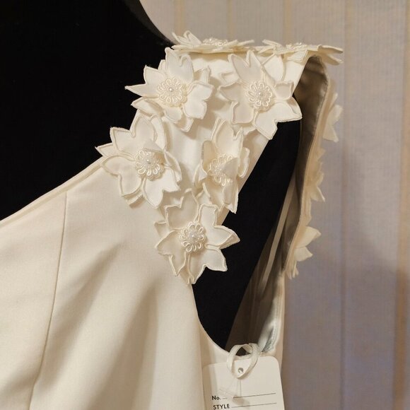 Dante Ronald Joyce Ivory Wedding Dress 18 - Picture 5 of 9